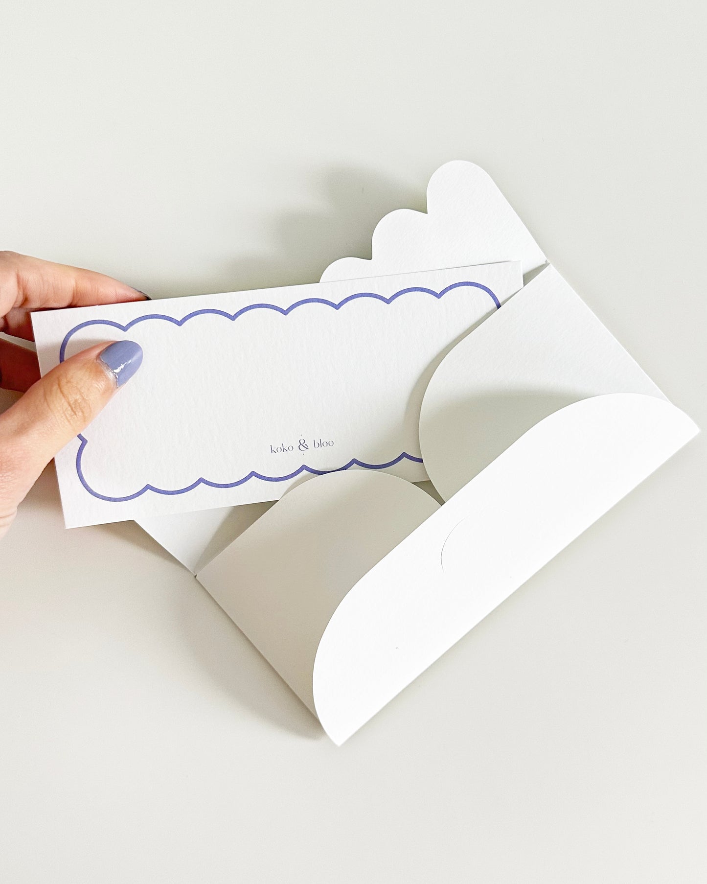 Green Scallop-Cut Gift Card