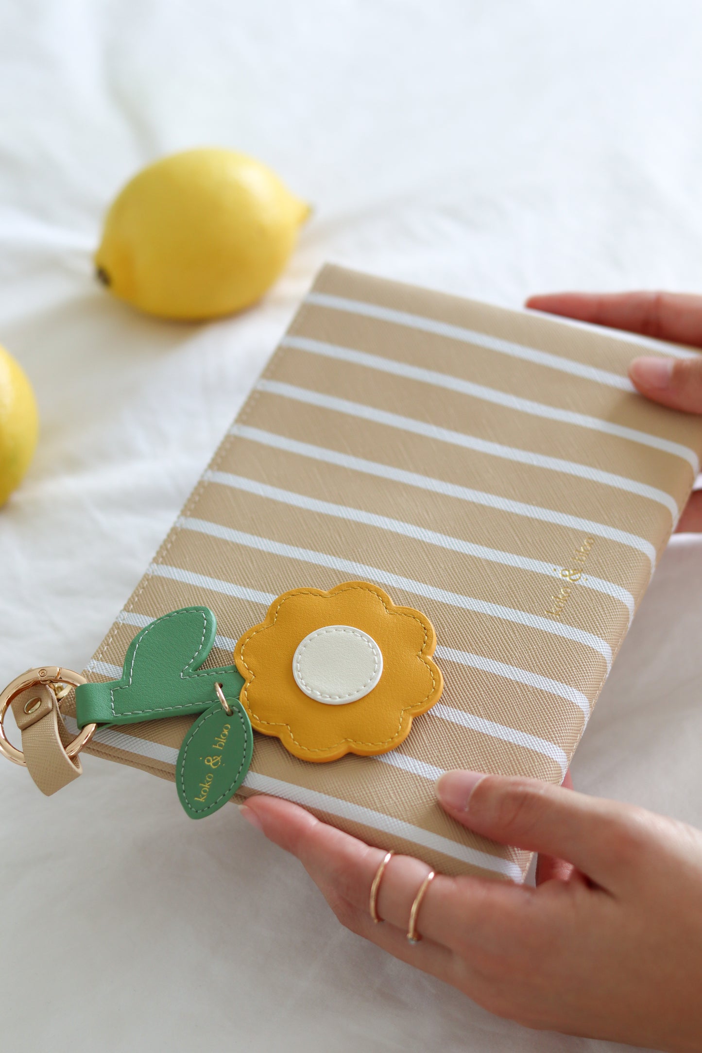 Striped Pouch - Oat Yellow