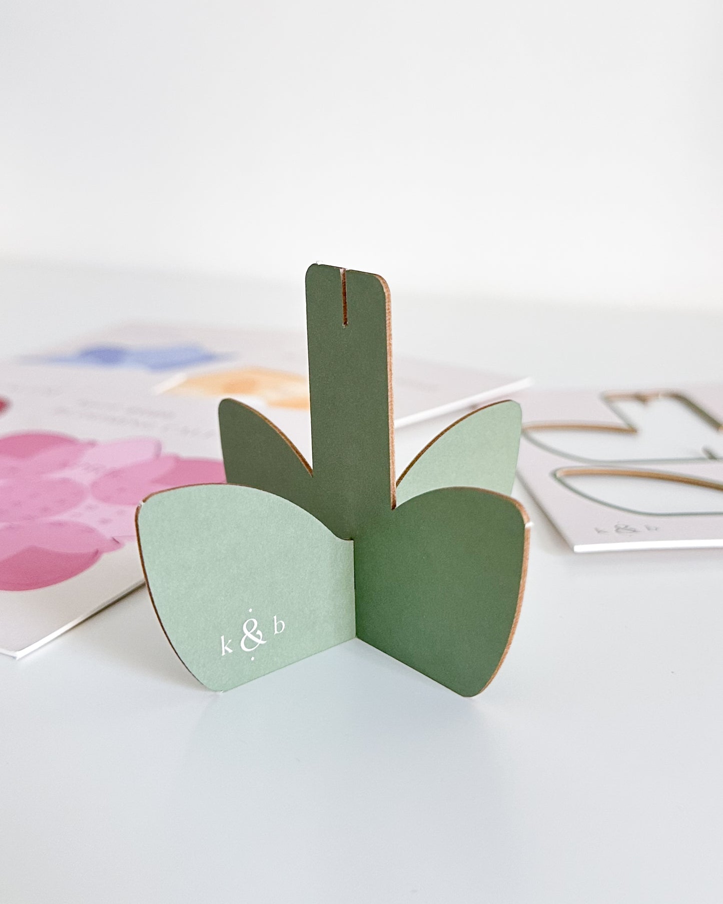 2026 Floral Desk Calendar