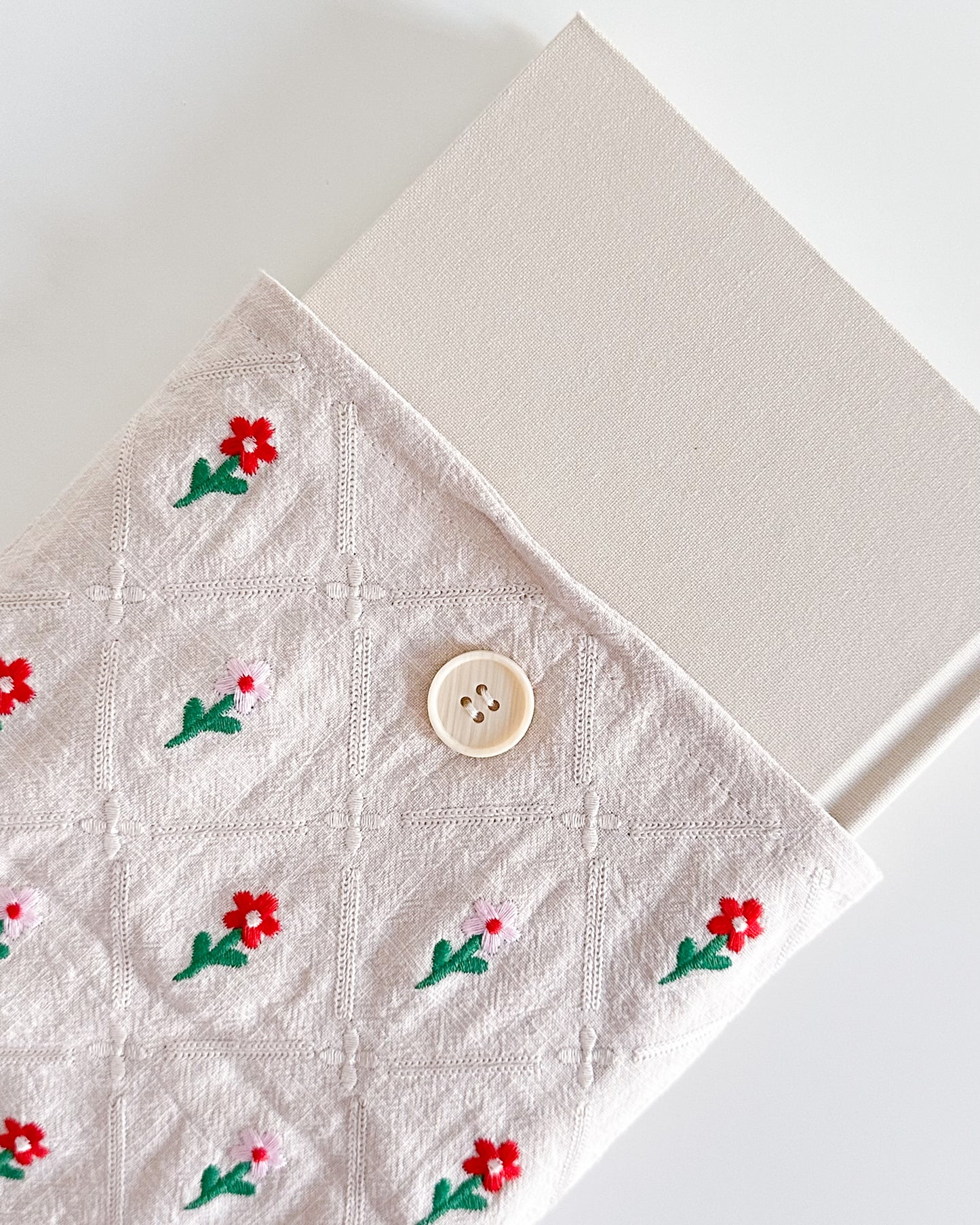 Linen Pouch - Rosy Florals