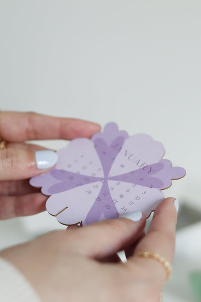 2026 Floral Desk Calendar