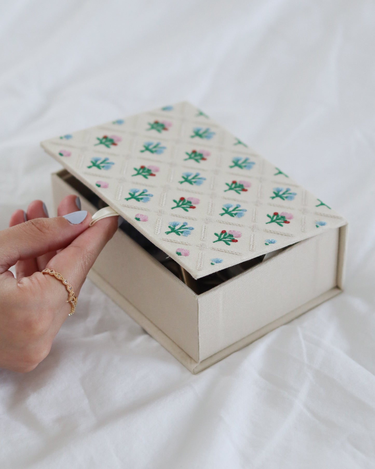Embroidered Linen Keepsake Box