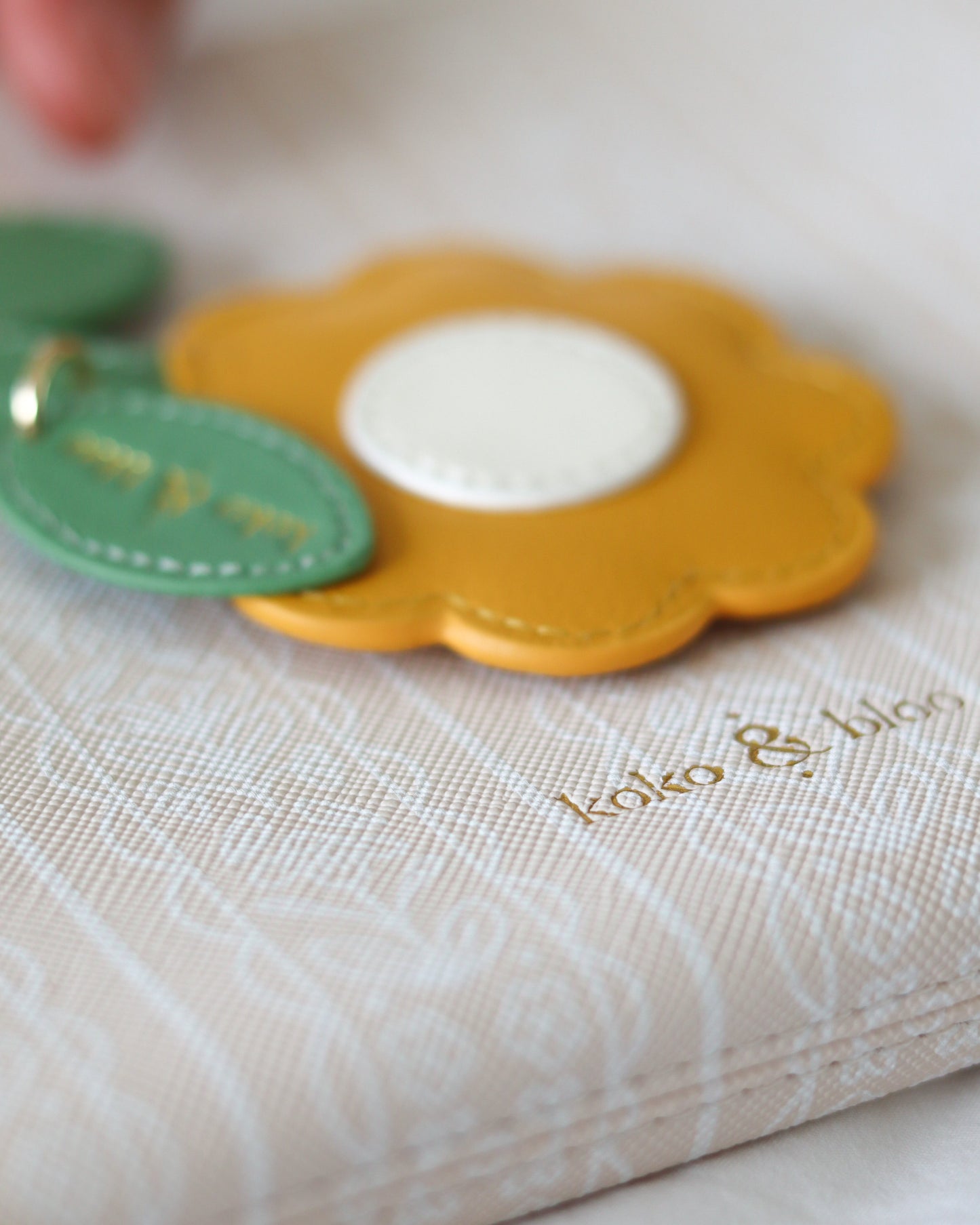 Bloom Charm - Honeydrop Yellow