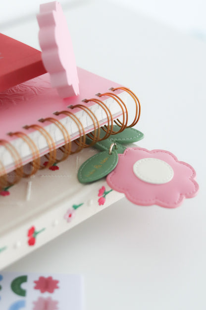 Strawberry Chantilly Bundle